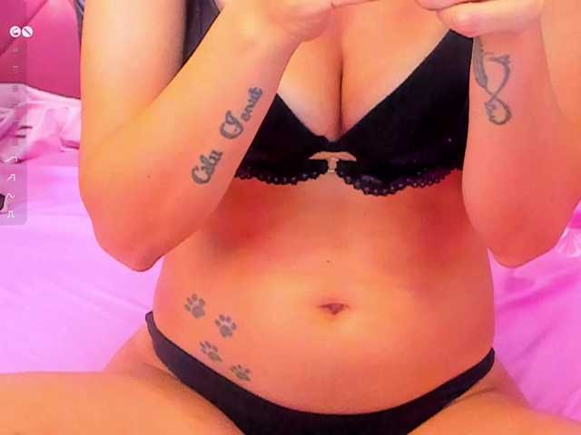 Danawap live cam on BongaCams