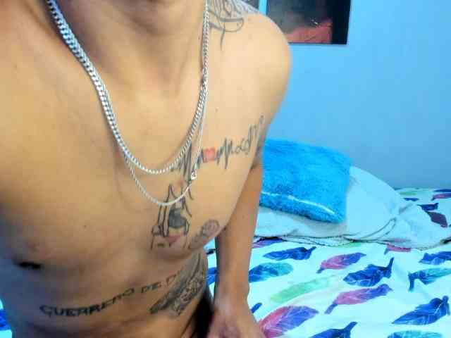 sweetgirl7771 webcam