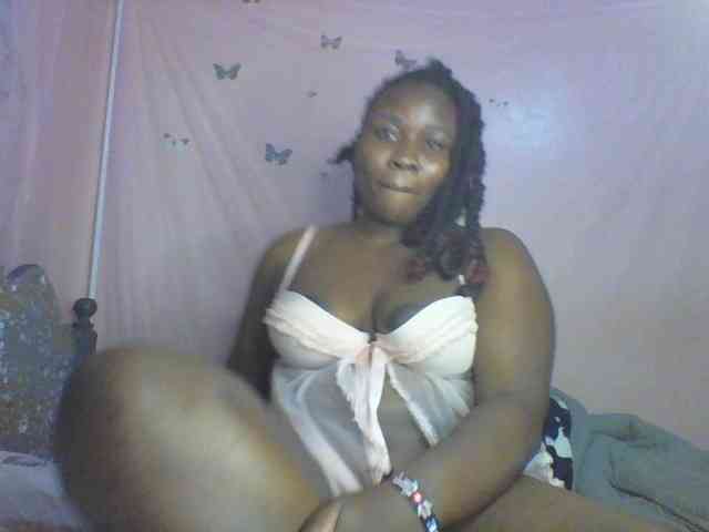 Moona141 webcam