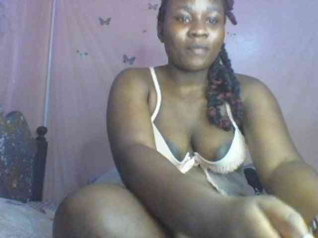 Moona141 webcam
