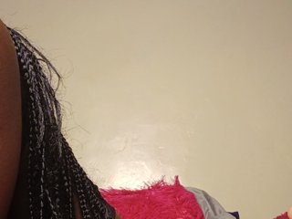 Hotpetitechic's Live Webcam