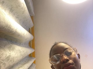 Hotpetite555 Porn Show