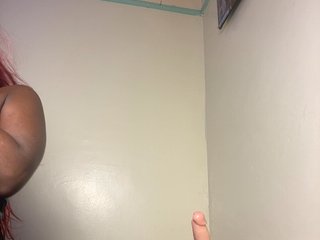Hotpetite555