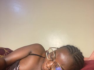 Hotpetite555
