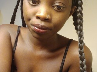 Hotpetite555's Live Webcam