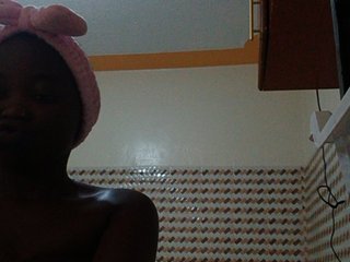 Hotpetite555