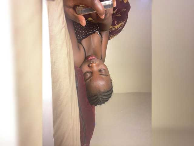 Chocolateboo598 live cam on BongaCams