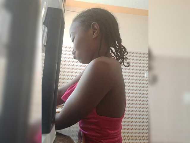 Chocolateboo598 live cam on BongaCams