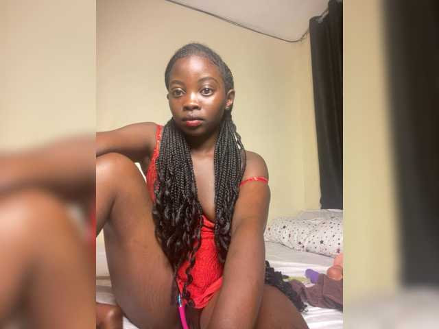 hotpetite555