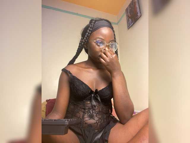 Chocolateboo598 live cam on BongaCams