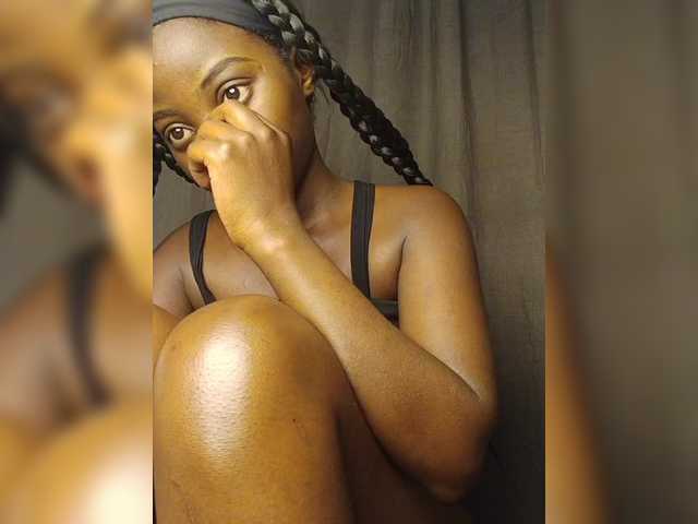 Chocolateboo598 live cam on BongaCams