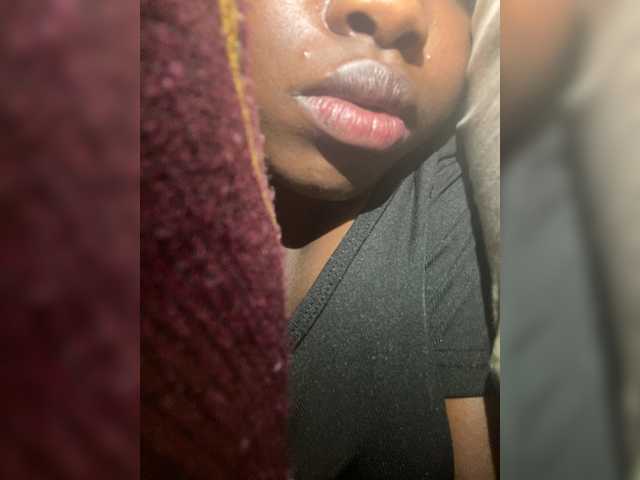 Chocolateboo598 live cam on BongaCams
