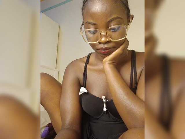 Chocolateboo598 live cam on BongaCams