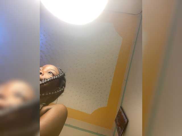 Chocolateboo598 live cam on BongaCams