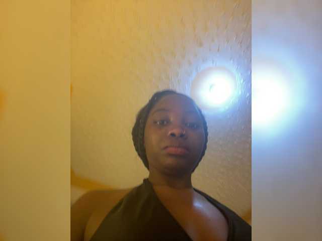 Chocolateboo598 live cam on BongaCams