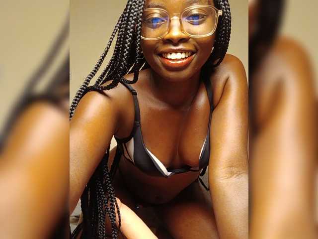 Chocolateboo598 live cam on BongaCams