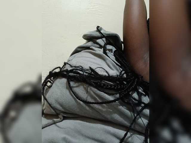 Chocolateboo598 live cam on BongaCams