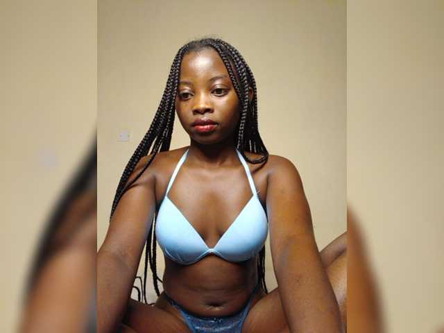 Chocolateboo598 live cam on BongaCams