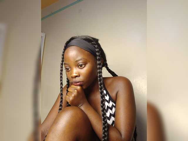Chocolateboo598 live cam on BongaCams