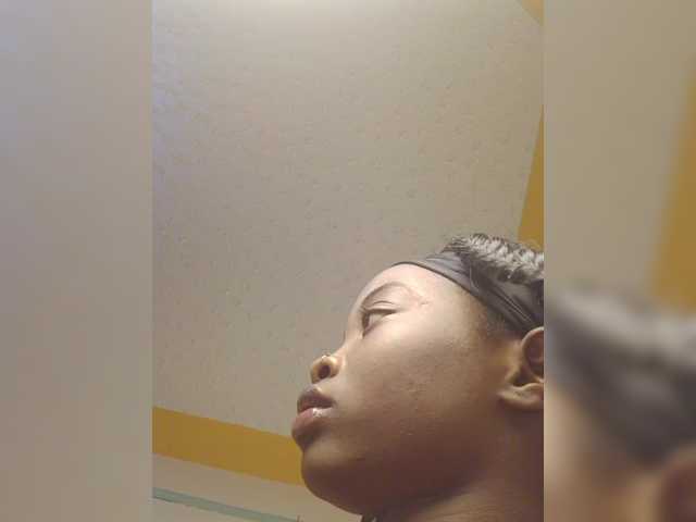 Chocolateboo598 live cam on BongaCams