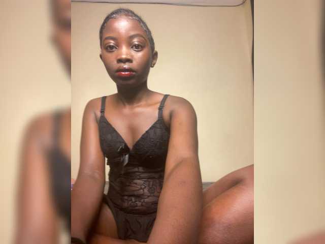 hotpetite555