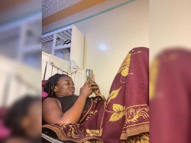 Chocolateboo598 live cam on BongaCams