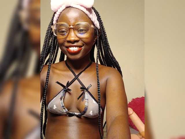 Chocolateboo598 live cam on BongaCams