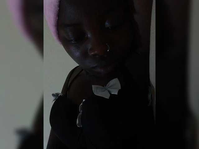 Chocolateboo598 live cam on BongaCams
