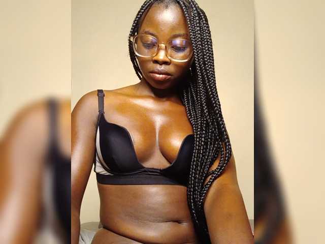 Chocolateboo598 live cam on BongaCams