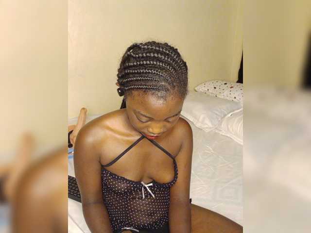 Chocolateboo598 live cam on BongaCams