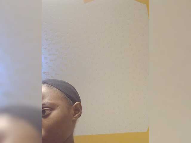 Chocolateboo598 live cam on BongaCams