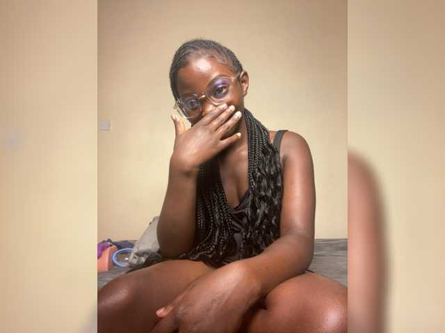 Chocolateboo598 live cam on BongaCams