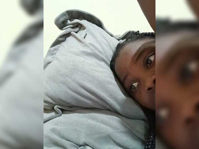 Chocolateboo598 live cam on BongaCams