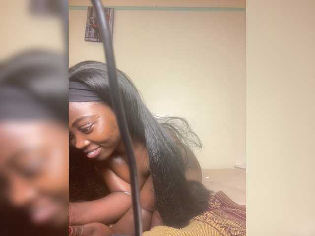Chocolateboo598 live cam on BongaCams