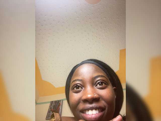 Chocolateboo598 live cam on BongaCams