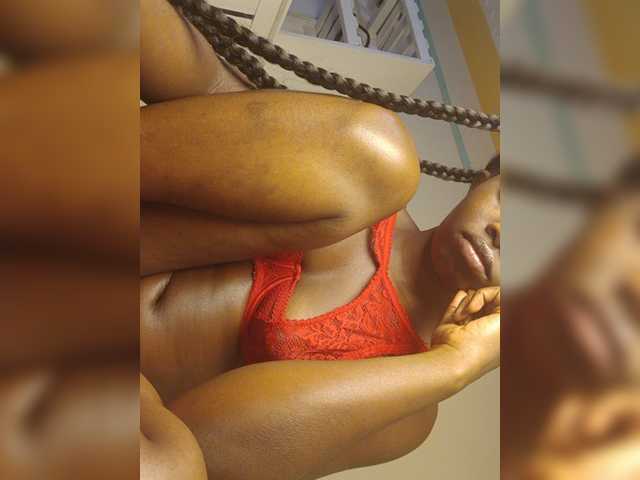 Chocolateboo598 live cam on BongaCams