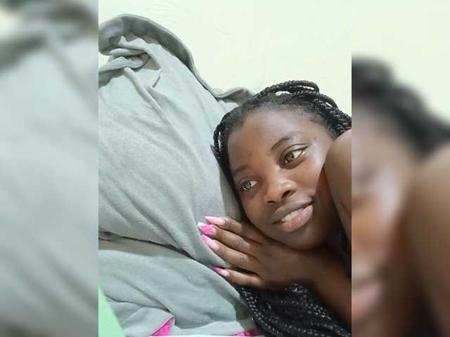 Chocolateboo598 live cam on BongaCams