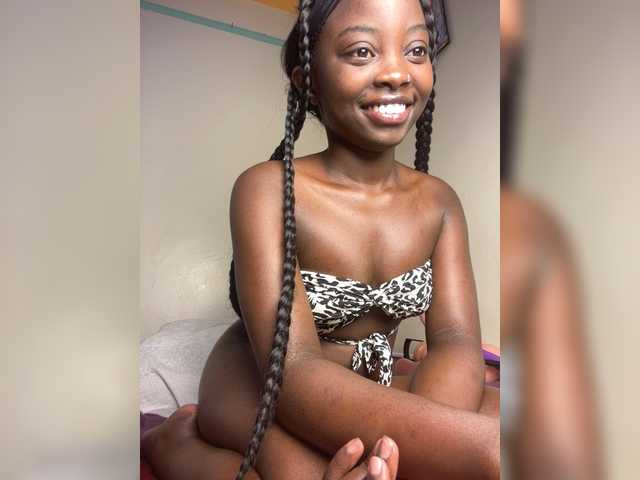 Chocolateboo598 live cam on BongaCams