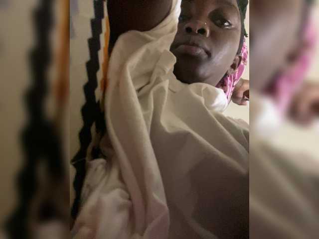 Chocolateboo598 live cam on BongaCams
