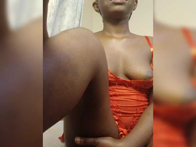 Chocolateboo598 live cam on BongaCams