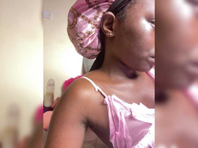 Chocolateboo598 live cam on BongaCams