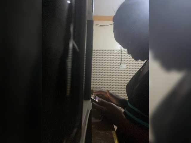 Chocolateboo598 live cam on BongaCams