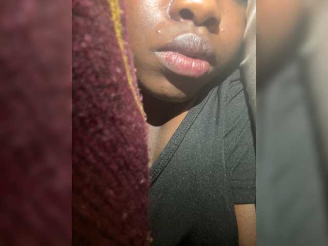 Chocolateboo598 live cam on BongaCams