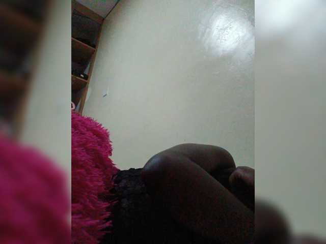 Chocolateboo598 live cam on BongaCams
