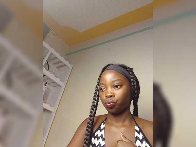 Chocolateboo598 live cam on BongaCams