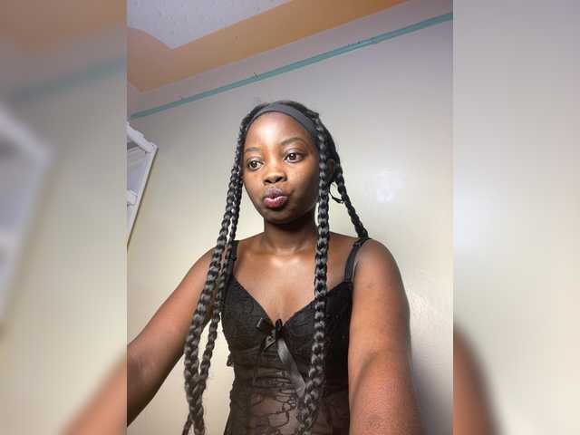 Chocolateboo598 live cam on BongaCams