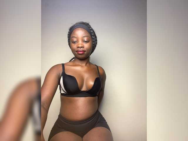 Chocolateboo598 live cam on BongaCams