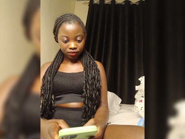 Chocolateboo598 live cam on BongaCams