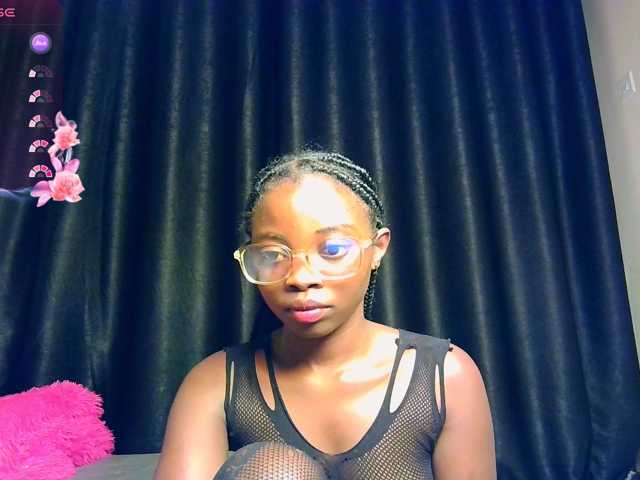 Chocolateboo598 live cam on BongaCams