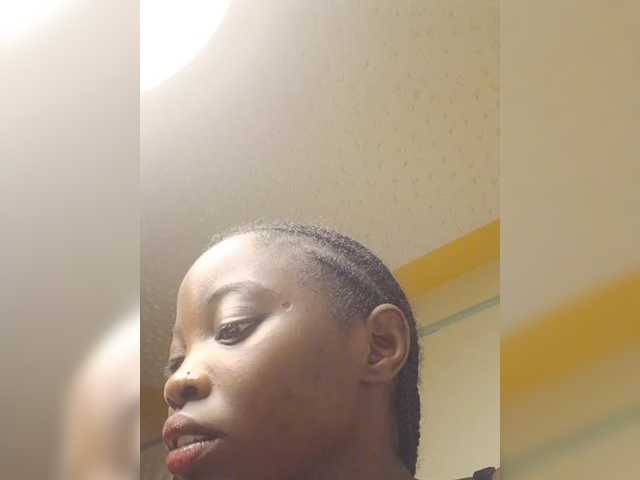 Chocolateboo598 live cam on BongaCams